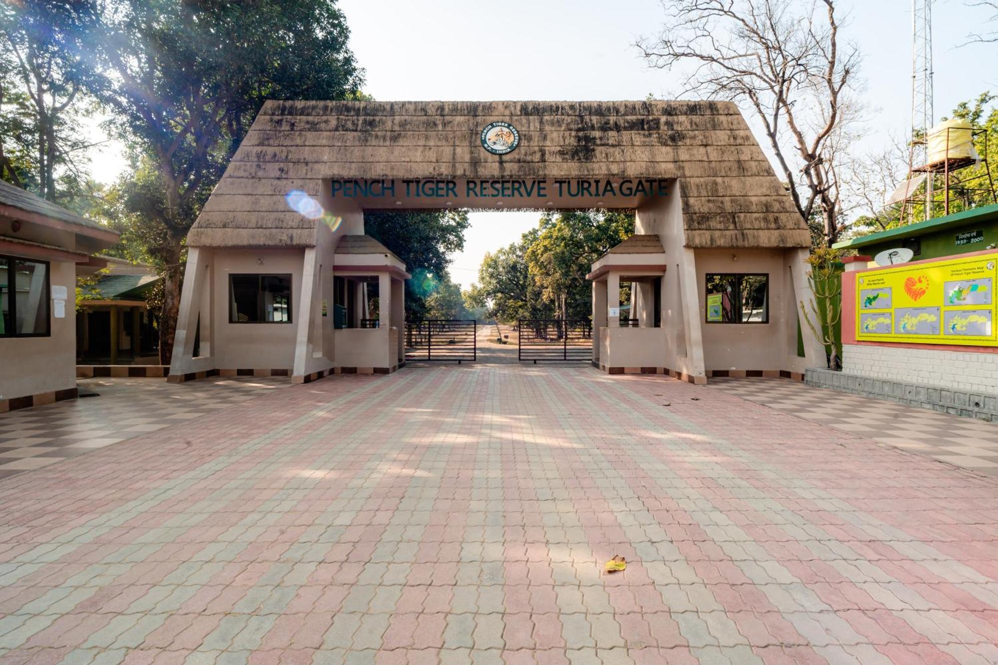 Hotel Treebo Premium Mowgli'S Den, Pench Khawāsa Zewnętrze zdjęcie
