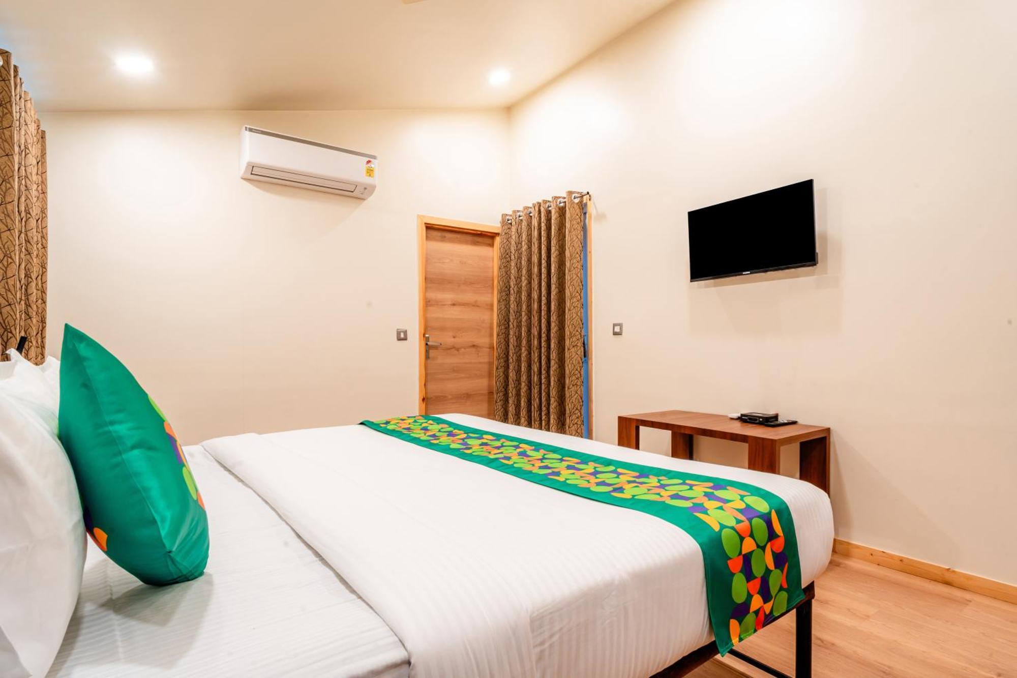 Hotel Treebo Premium Mowgli'S Den, Pench Khawāsa Zewnętrze zdjęcie