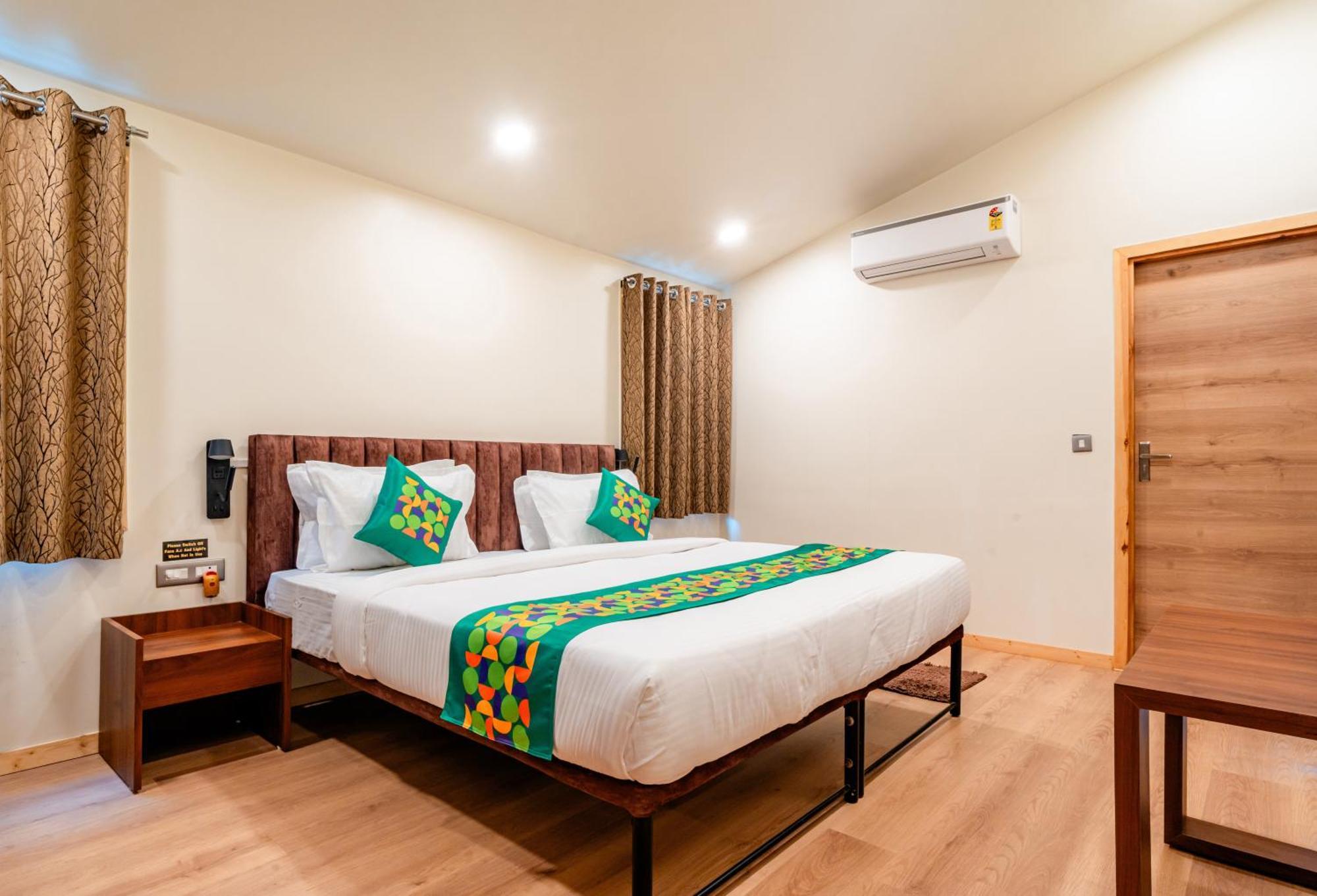 Hotel Treebo Premium Mowgli'S Den, Pench Khawāsa Zewnętrze zdjęcie