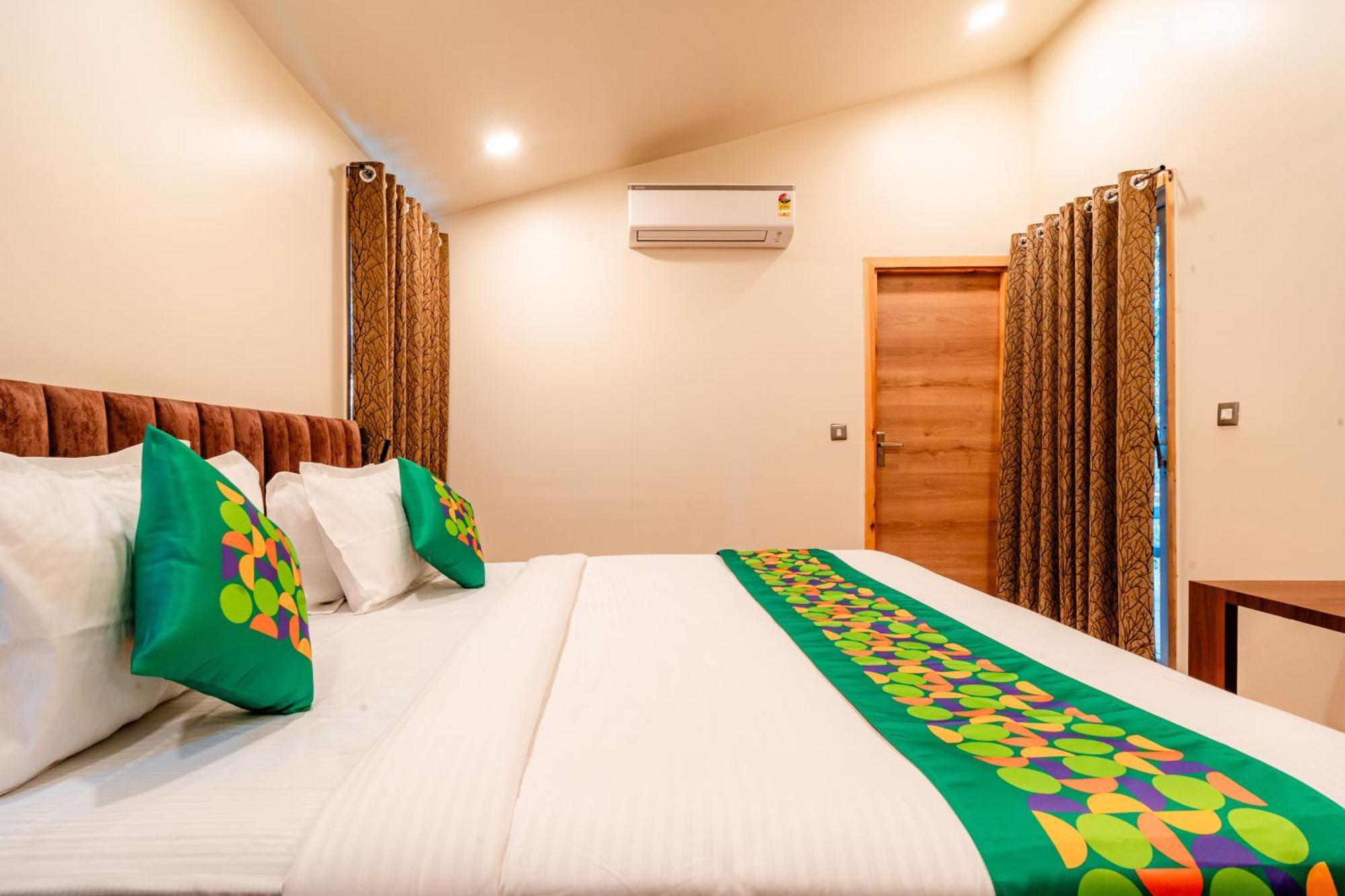 Hotel Treebo Premium Mowgli'S Den, Pench Khawāsa Zewnętrze zdjęcie