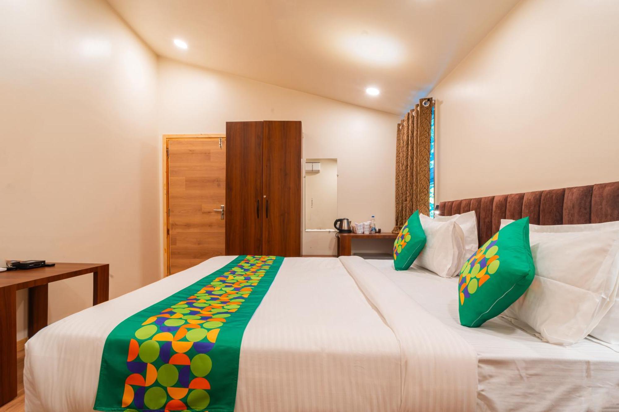 Hotel Treebo Premium Mowgli'S Den, Pench Khawāsa Zewnętrze zdjęcie