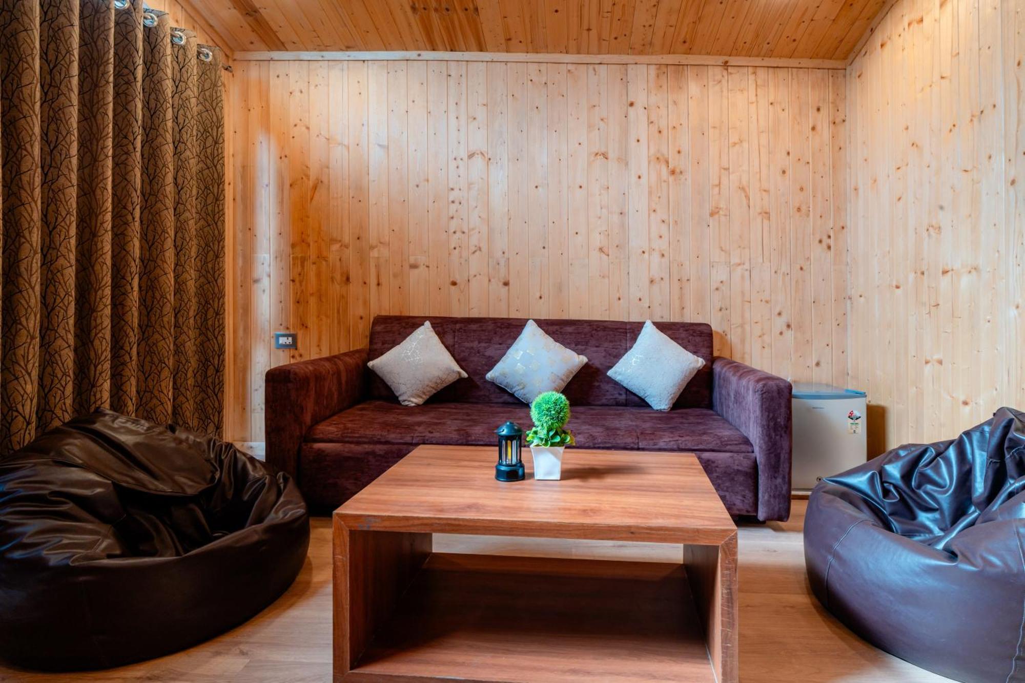 Hotel Treebo Premium Mowgli'S Den, Pench Khawāsa Zewnętrze zdjęcie