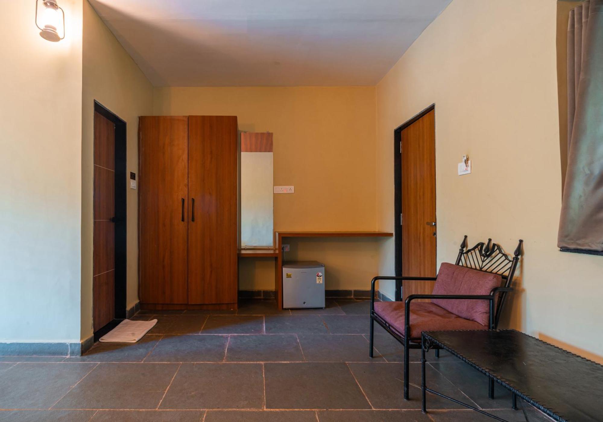 Hotel Treebo Premium Mowgli'S Den, Pench Khawāsa Zewnętrze zdjęcie